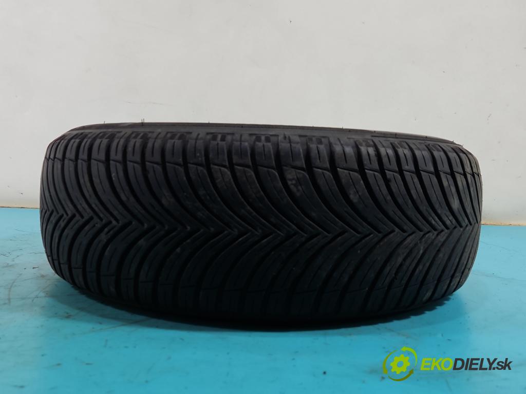 Kia Cerato 2004-2008 1.6 crdi 115 HP manual 84.6 kW 1582 cm3 5- pneumatika celoročné 4ks komplet 