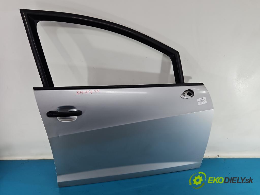Seat Ibiza IV 6J 2008-2017 1.4 16V 86 HP manual 63 kW 1390 cm3 5- dvere predné pravé  (Kľučka dverí ostatné)