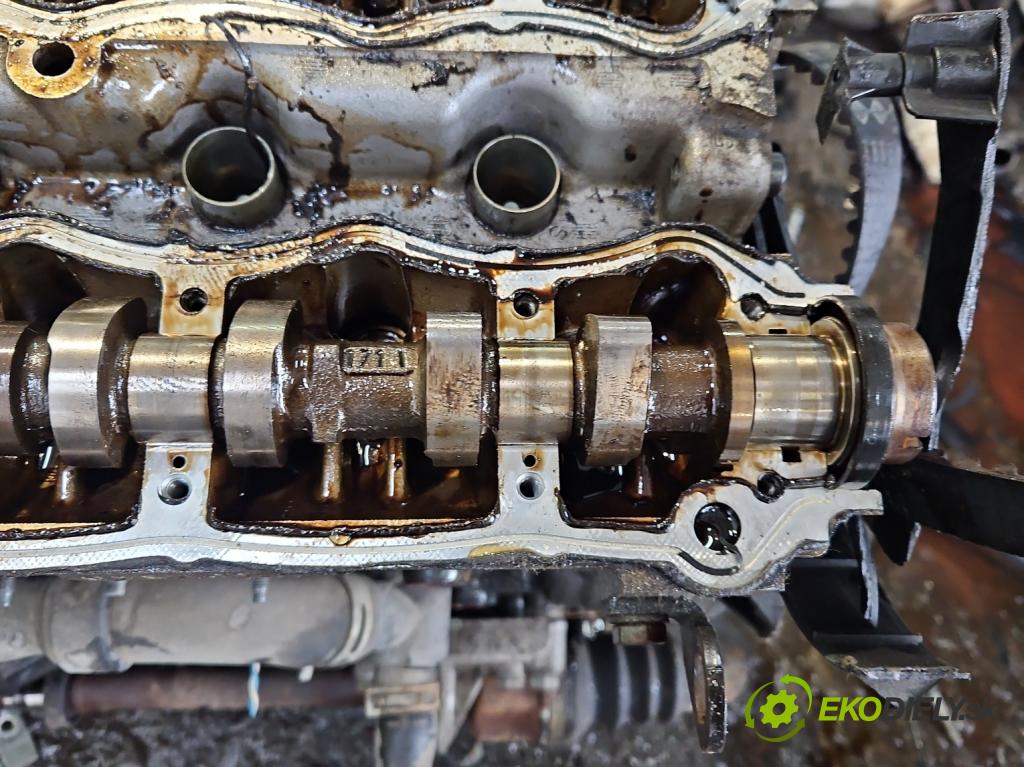 Peugeot 206 1.6 16V 109 HP manual 80 kW 1587 cm3 3- Hlava: motora 9656769580