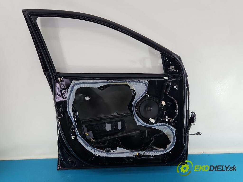 Hyundai Ix35 2.0 CRDI 136 HP manual 100 kW 1995 cm3 5- dvere predné ľavé  (Kľučka dverí ostatné)