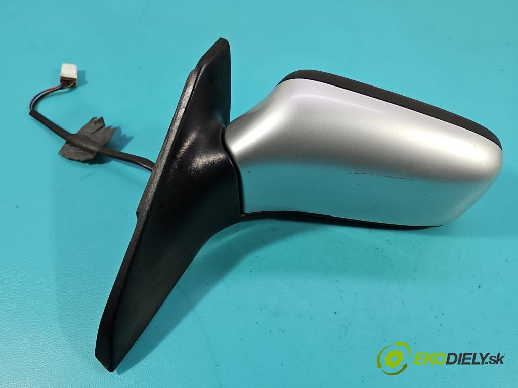 Volvo V40 I 1995-2004 1.9 dci 116 HP manual 85 kW 1870 cm3 5- zrkadlo ľavé  (Kľučka dverí ostatné)