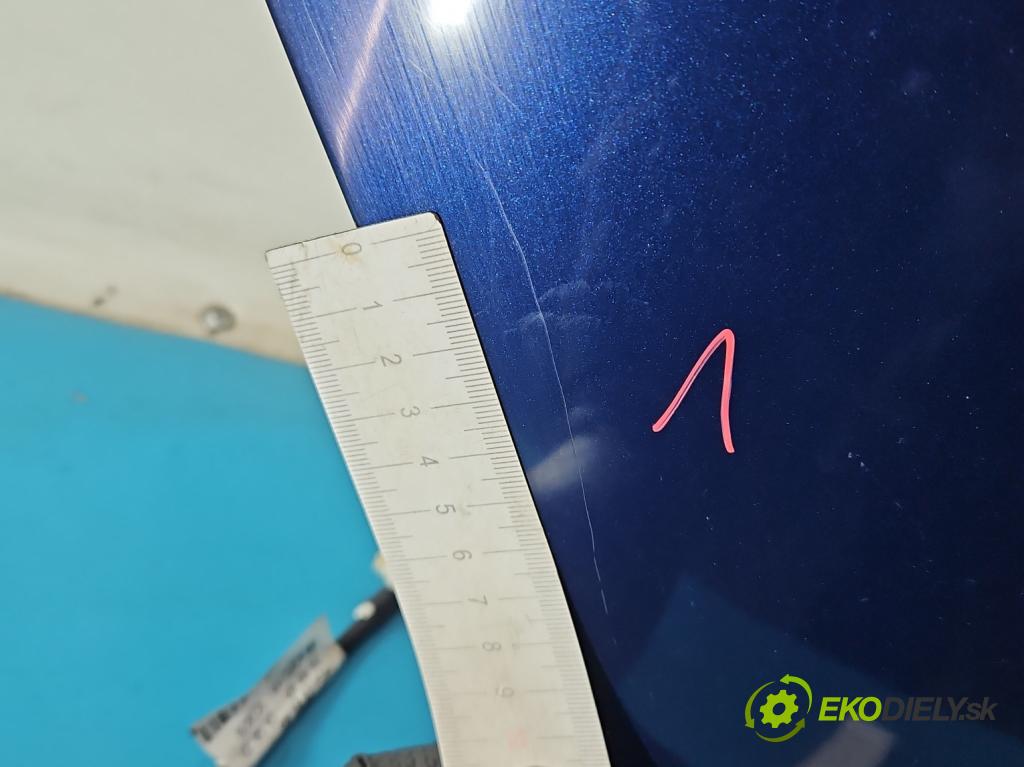 Vw New Beetle 1998-2010 1.6 SR 102 HP manual 75 kW 1595 cm3 2- zadna kufor (Kapota zadná (kufor))