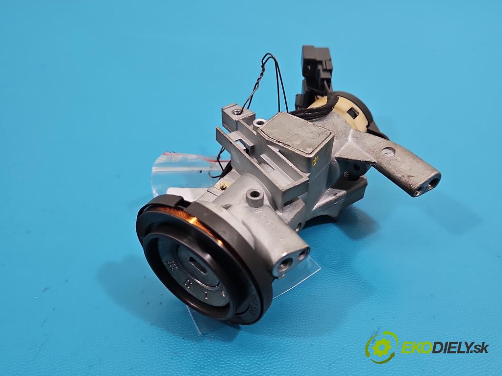 Volvo V40 I 1995-2004 1.9 dci 116 HP manual 85 kW 1870 cm3 5- Spínačka  (Spínacia skrinka)