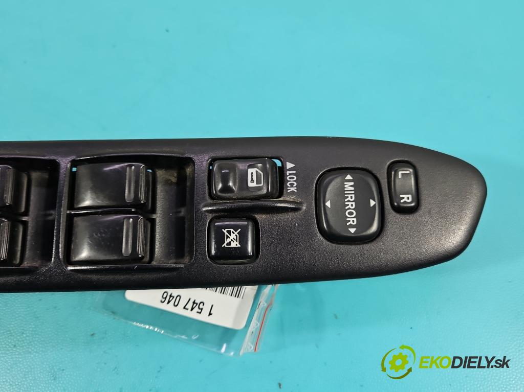 Subaru Forester II SG 2002-2008 2.0 boxer 125 HP manual 92 kW 1994 cm3 5- prepínač okien spätných zrkadiel