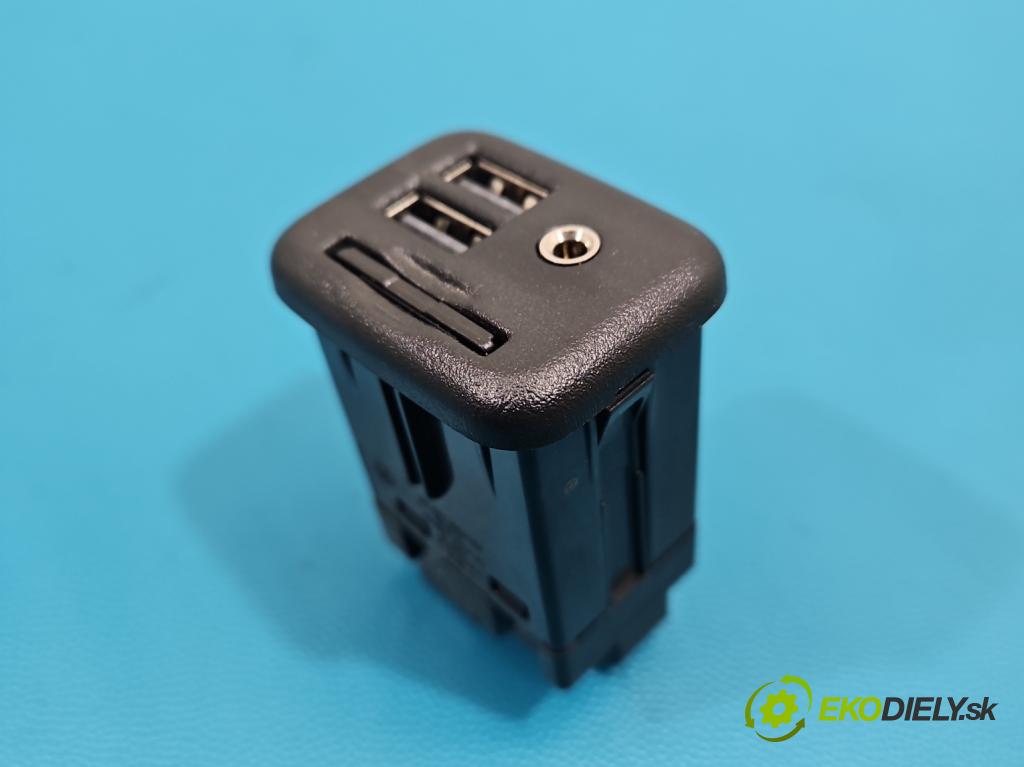 Opel Insignia B 2017-2022 2.0 cdti 209KM automatic 154 kW 1956 cm3 5- zásuvka USB 13526854