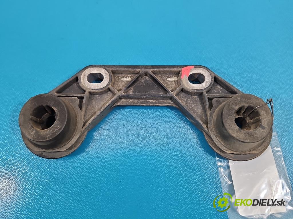 Opel Insignia B 2017-2022 2.0 cdti 209KM automatic 154 kW 1956 cm3 5- Rukojeť: 23156335