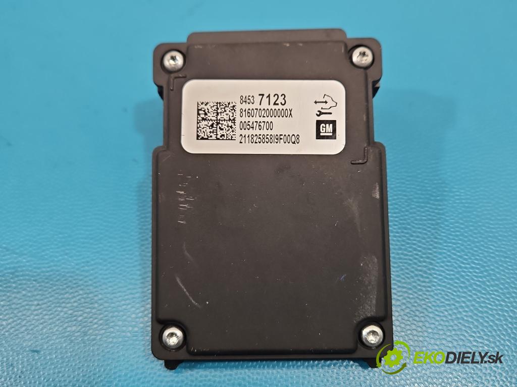 Opel Insignia B 2017-2022 2.0 cdti 209KM automatic 154 kW 1956 cm3 5- Kamera predné 84537123