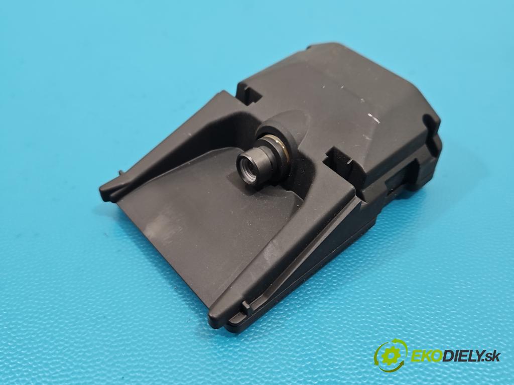 Opel Insignia B 2017-2022 2.0 cdti 209KM automatic 154 kW 1956 cm3 5- Kamera přední 84537123