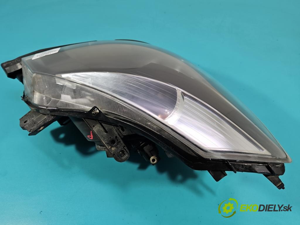 Renault Clio III 2005-2012 1.6 16V 88 HP manual 65 kW 1598 cm3 5- Reflektor: pravý  (Svetlo predné pravé)