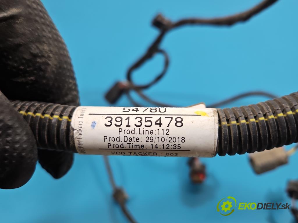 Opel Insignia B 2017-2022 2.0 cdti 209KM automatic 154 kW 1956 cm3 5- Zväzok: nárazník zadné 39135478