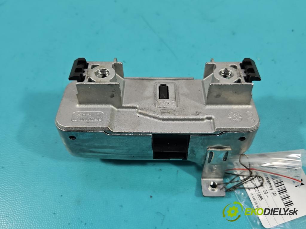 Cupra Formentor 20- 1.5 TSI 150 HP automatic 110 kW 1498 cm3 5- Blokáda: řízení: 2Q0905861B (Riadenie ostatné)