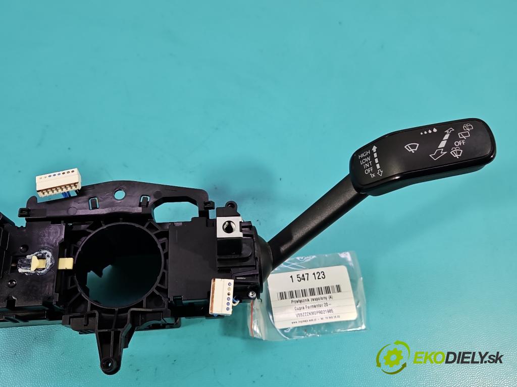 Cupra Formentor 20- 1.5 TSI 150 HP automatic 110 kW 1498 cm3 5- prepínač komplex: 5Q1953513AA (Prepínacie páčky pod volantom)