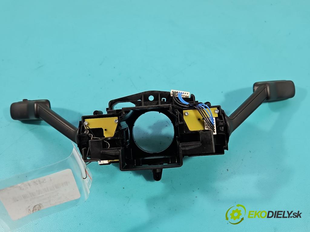 Cupra Formentor 20- 1.5 TSI 150 HP automatic 110 kW 1498 cm3 5- prepínač komplex: 5Q1953513AA (Prepínacie páčky pod volantom)