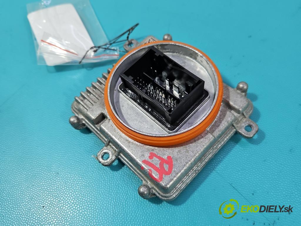 Cupra Formentor 20- 1.5 TSI 150 HP automatic 110 kW 1498 cm3 5- střídač: xenon 992941571AE (Riadiaca jednotka xenónu)