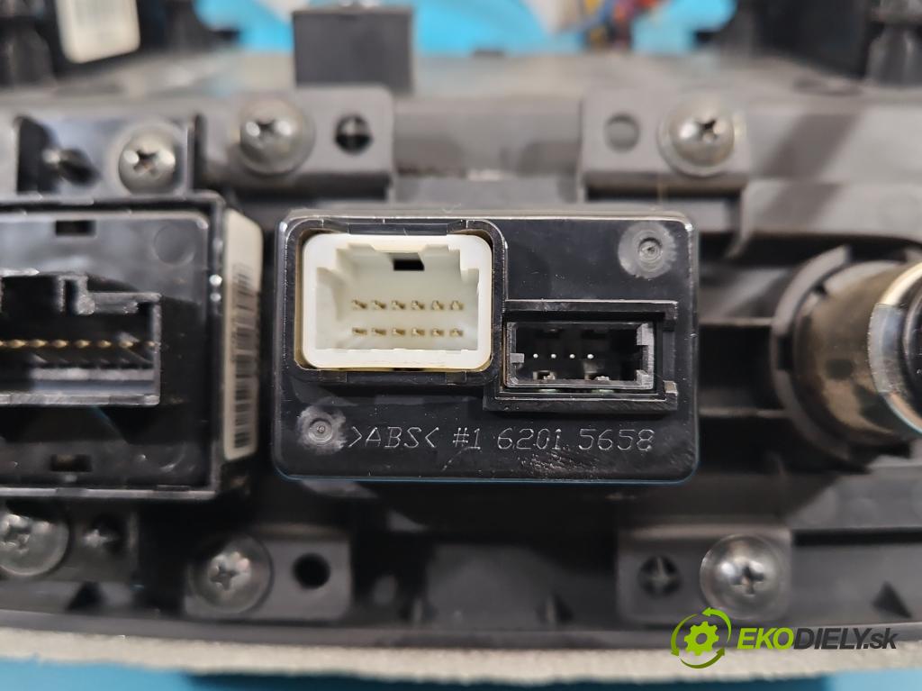 Kia Sportage III 2010-2015 2.0 crdi 184hp automatic 135 kW 1995 cm3 5- kastlík 84630-3U200WK