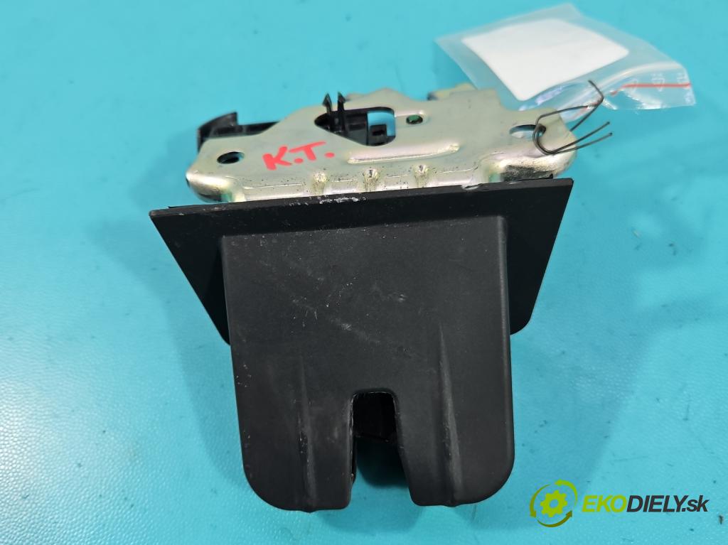 Cupra Formentor 20- 1.5 TSI 150 HP automatic 110 kW 1498 cm3 5- zámok kufrové dvere zadné 5F0827505