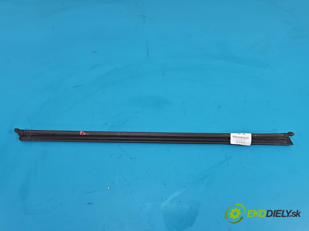 Cupra Formentor 20- 1.5 TSI 150 hp automatic 110 kW 1498 cm3 5- lišta dveře přední levé 5FA837479