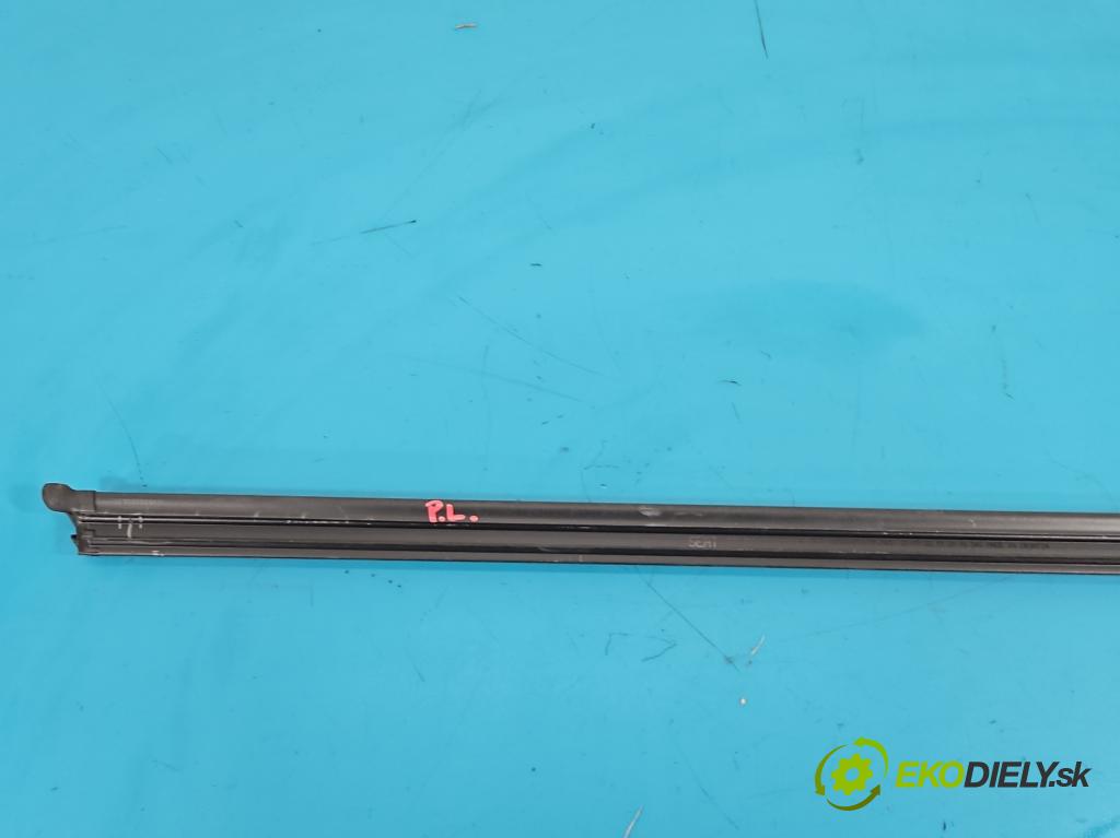 Cupra Formentor 20- 1.5 TSI 150 hp automatic 110 kW 1498 cm3 5- lišta dveře přední levé 5FA837479