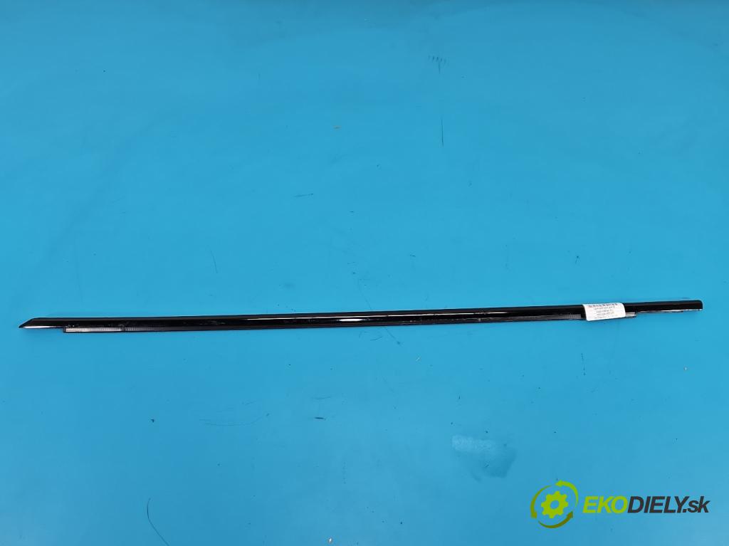 Cupra Formentor 20- 1.5 TSI 150 hp automatic 110 kW 1498 cm3 5- lišta dveře přední levé 