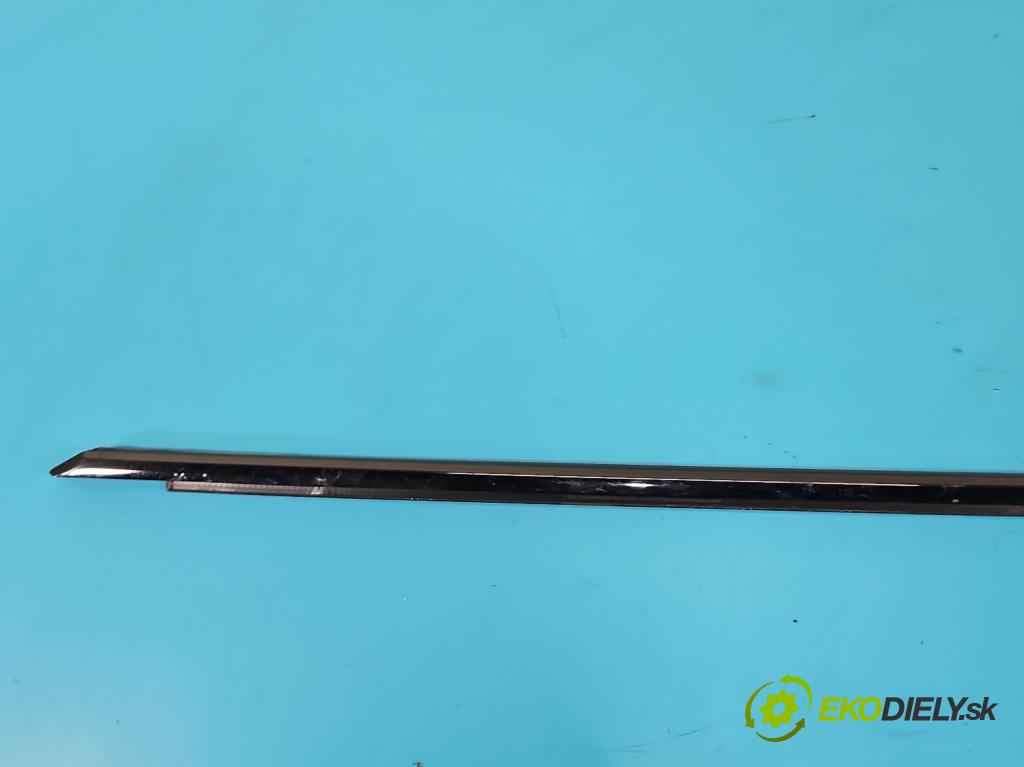 Cupra Formentor 20- 1.5 TSI 150 hp automatic 110 kW 1498 cm3 5- lišta dveře přední levé