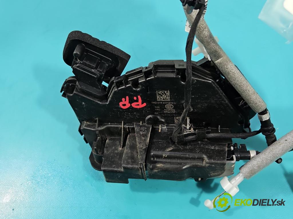 Cupra Formentor 20- 1.5 TSI 150 hp automatic 110 kW 1498 cm3 5- zámek přední pravý 5TB837016D