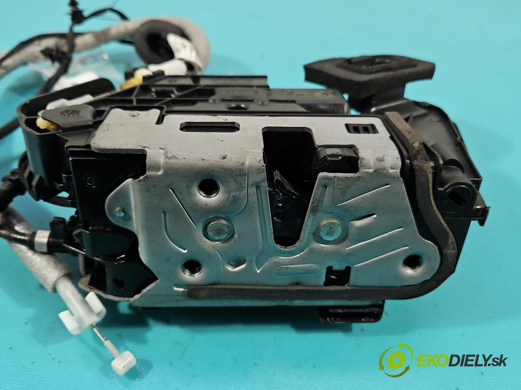 Cupra Formentor 20- 1.5 TSI 150 hp automatic 110 kW 1498 cm3 5- zámek přední pravý 5TB837016D