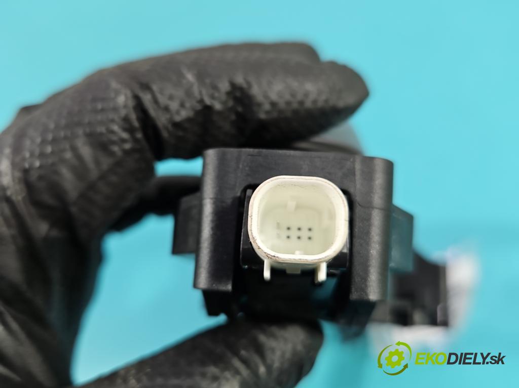 Cupra Formentor 20- 1.5 TSI 150 HP automatic 110 kW 1498 cm3 5- rukoväť predné ľavé mimo: 5FB837205 (Kľučka dverí vonkajšia predná ľavá)