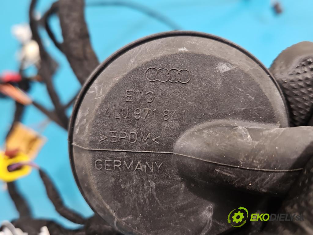 Cupra Formentor 20- 1.5 TSI 150 hp automatic 110 kW 1498 cm3 5- Balíček: dveře přední vlevo 5FB971120BH