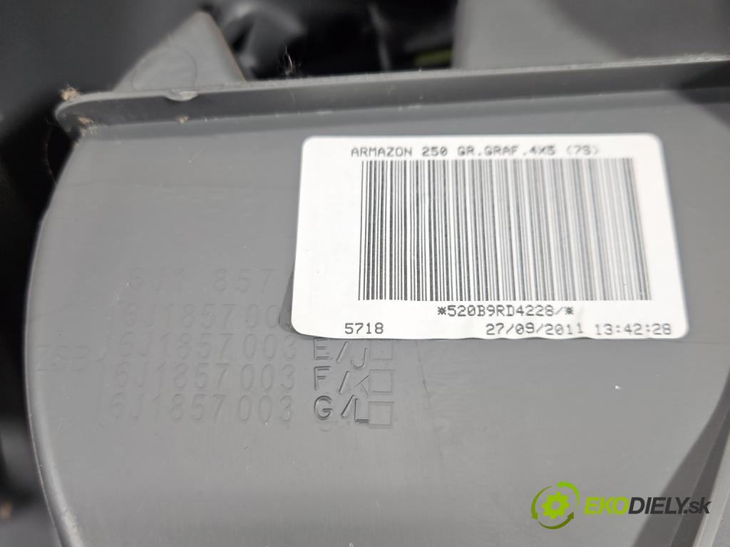 Seat Ibiza IV 6J 2008-2017 1.4 16V 86 HP manual 63 kW 1390 cm3 5- kokpit,pristrojová doska rozdeľovacia