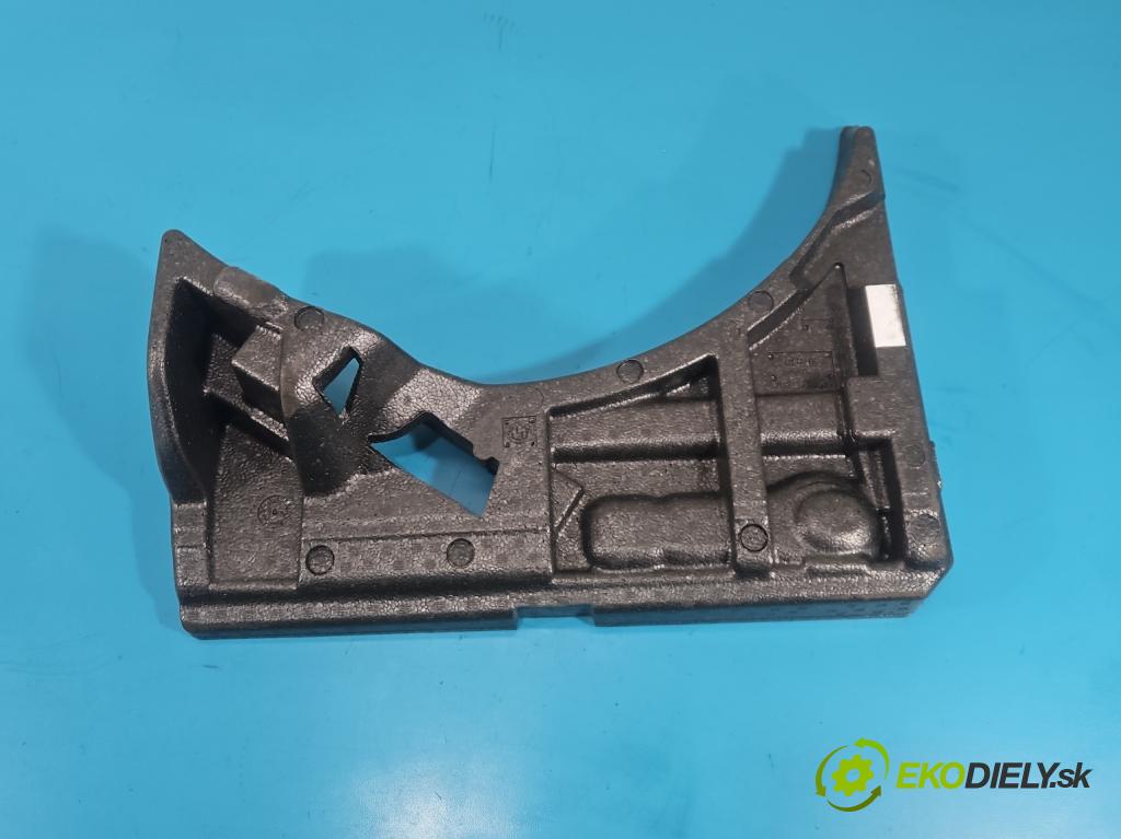 Renault Kadjar 2015-2022 1.2 131 HP manual 96 kW 1197 cm3 5- Příspěvek: Polystyren: kufra: 849758362R