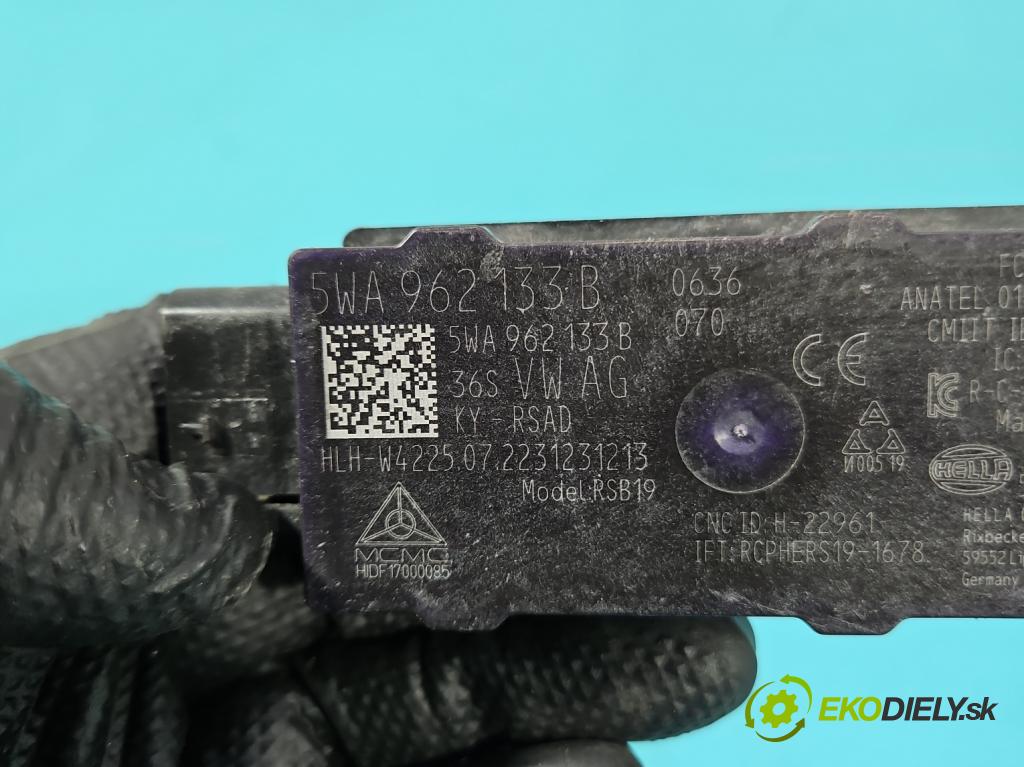 Cupra Formentor 20- 1.5 TSI 150 hp automatic 110 kW 1498 cm3 5- Zesilovač: 5WA962133B (Zesilovač)