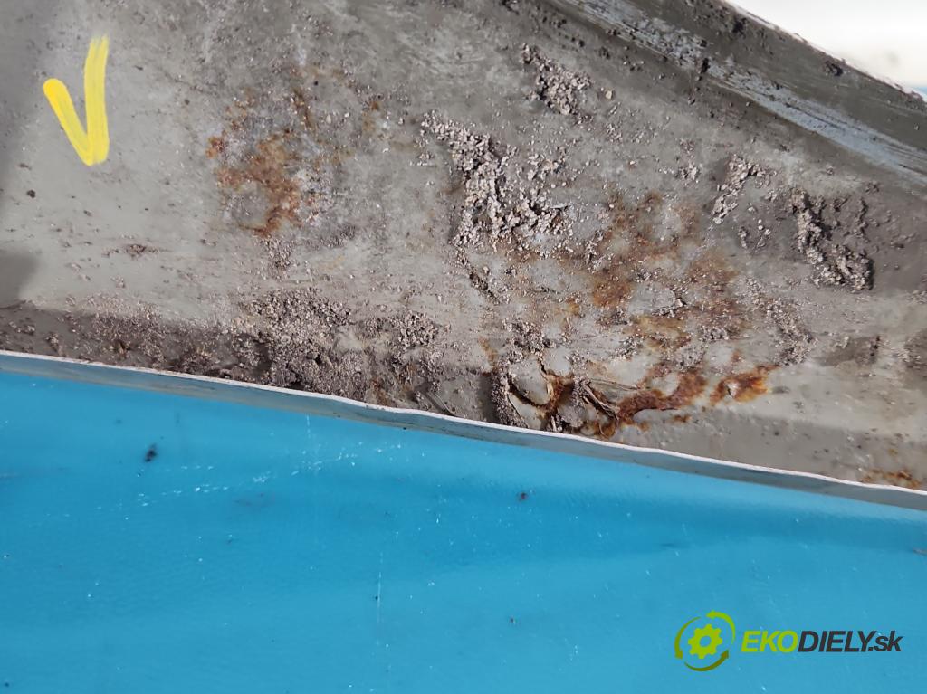 Seat Ibiza IV 6J 2008-2017 1.4 16V 86 hp manual 63 kW 1390 cm3 5- blatnik přední levý  (Levý přední blatník)