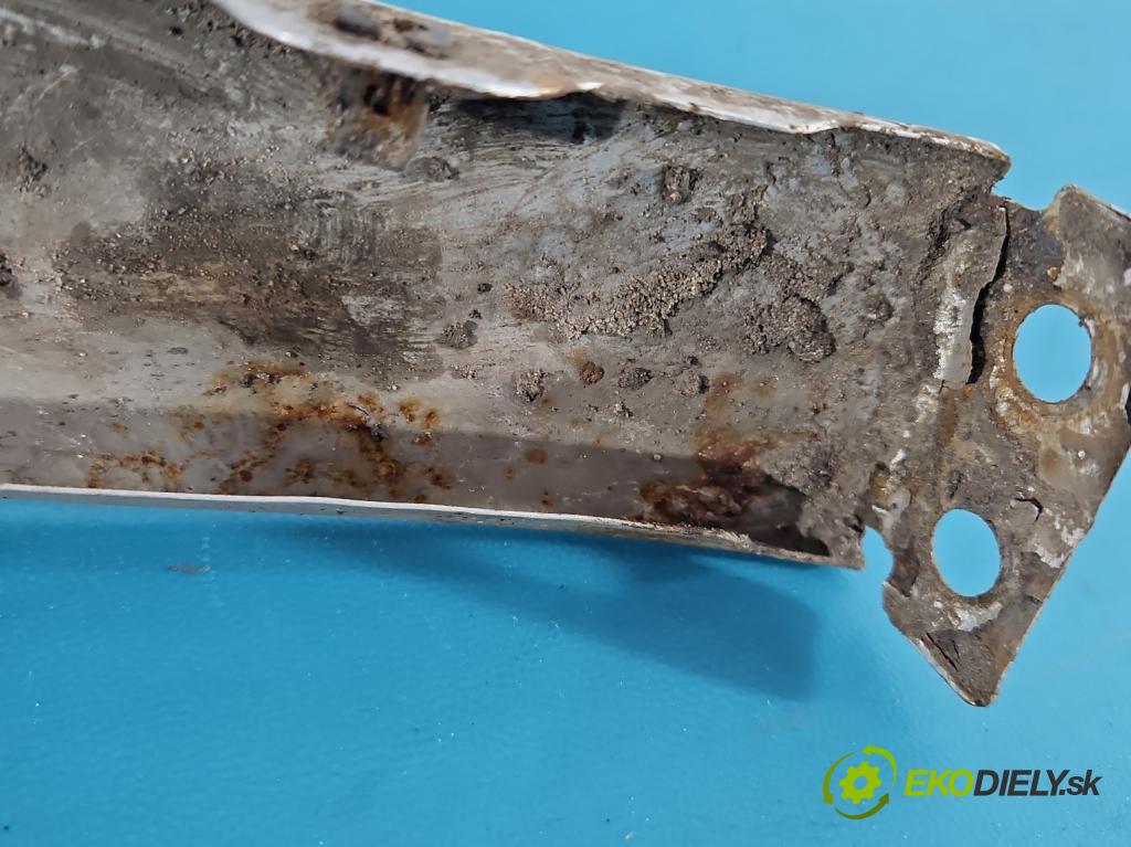 Seat Ibiza IV 6J 2008-2017 1.4 16V 86 hp manual 63 kW 1390 cm3 5- blatnik přední levý  (Levý přední blatník)