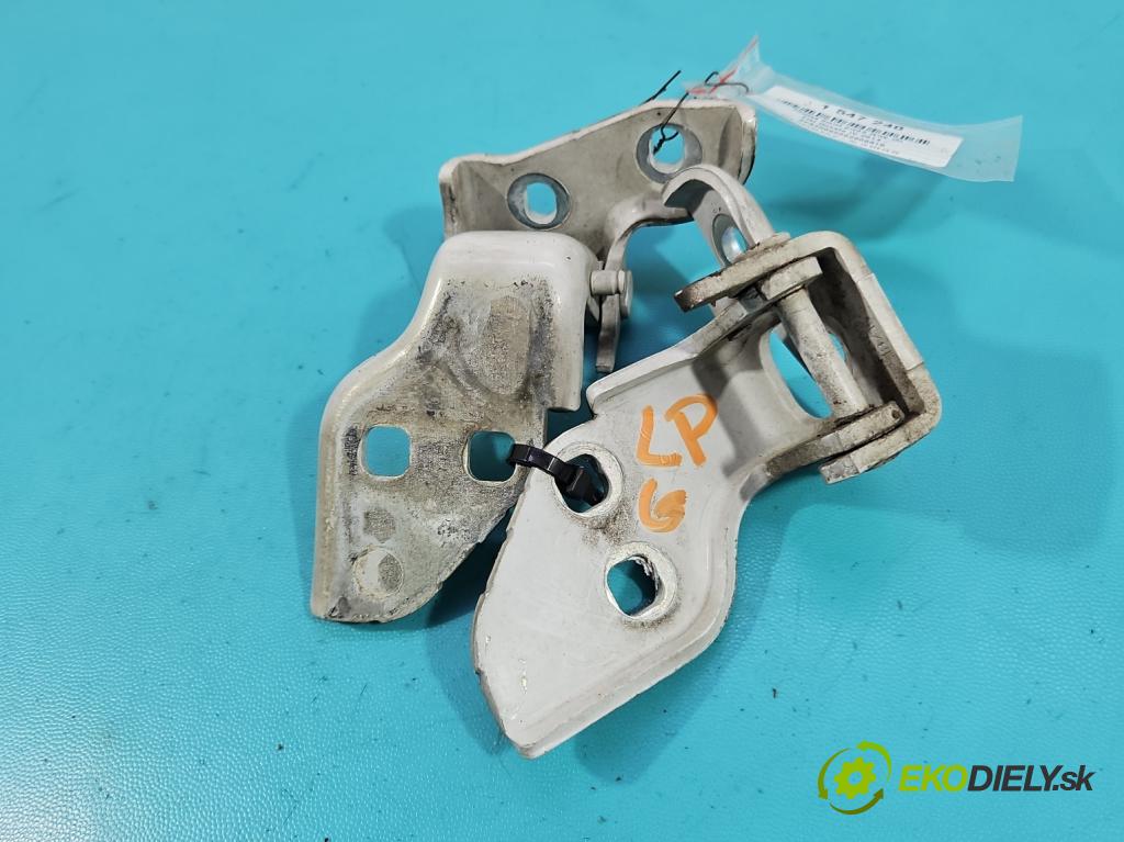 Fiat Ducato IV 2014- 2.0 jtd 116 hp manual 85 kW 1956 cm3 5- Závěs: dveře přední levý