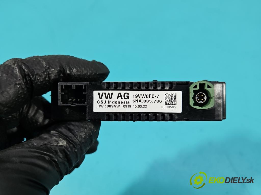 Cupra Formentor 20- 1.5 TSI 150 HP automatic 110 kW 1498 cm3 5- zásuvka USB 5NA035736