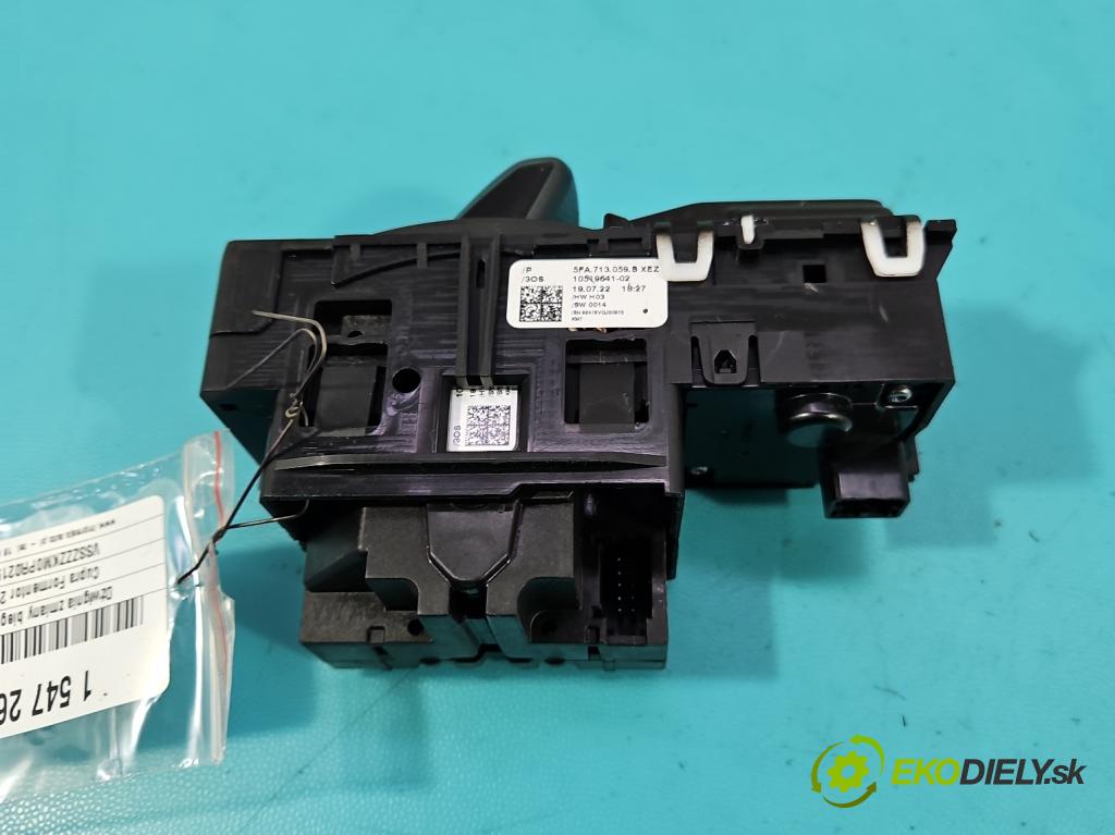 Cupra Formentor 20- 1.5 TSI 150 HP automatic 110 kW 1498 cm3 5- Páka: Změny: stupeň,rýchlosť 5FA713059B (Rýchlostná páka (kulisa))