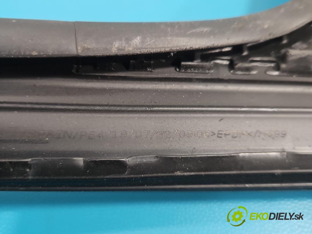 Cupra Formentor 20- 1.5 TSI 150 hp automatic 110 kW 1498 cm3 5- Těsnění: dveře zadní levé  (Karoserie ostatní)