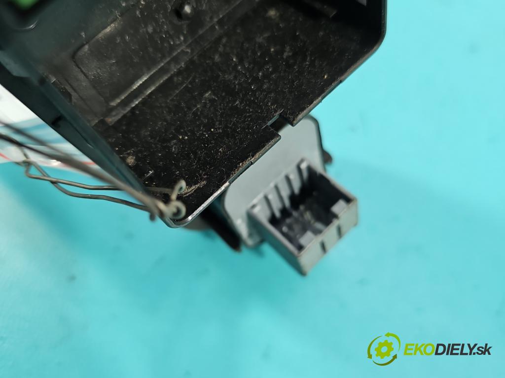 Fiat Ducato IV 2014- 2.0 jtd 116 HP manual 85 kW 1956 cm3 5- prepínač okien spätných zrkadiel 07355329050