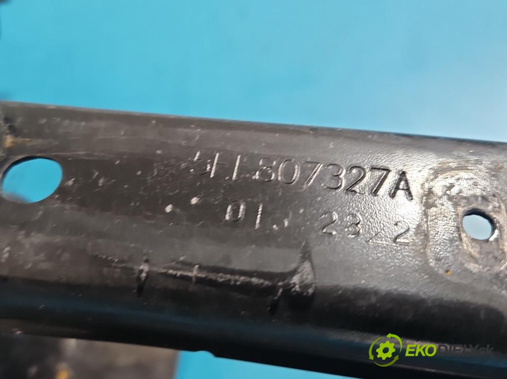 Cupra Formentor 20- 1.5 TSI 150 HP automatic 110 kW 1498 cm3 5- výstuha nárazník predné 5FF807327A