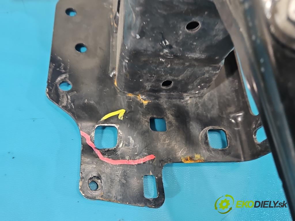 Cupra Formentor 20- 1.5 TSI 150 HP automatic 110 kW 1498 cm3 5- výstuha nárazník predné 5FF807327A