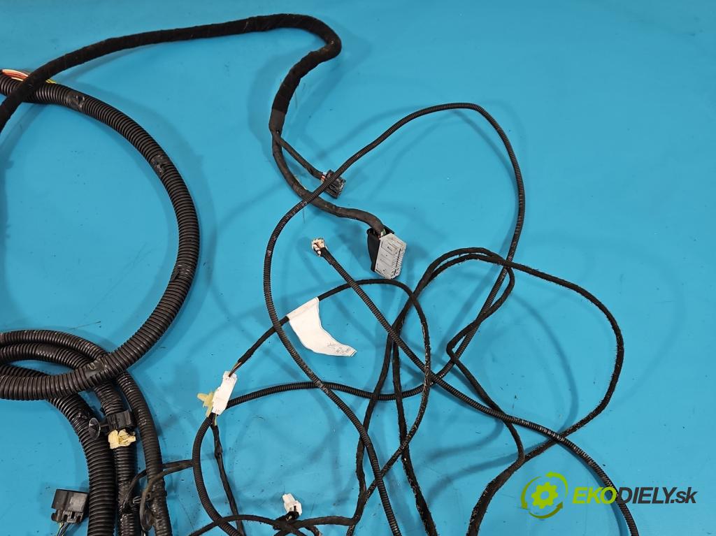 Fiat Ducato IV 2014- 2.0 jtd 116 hp manual 85 kW 1956 cm3 5- Balíček: 01382916080