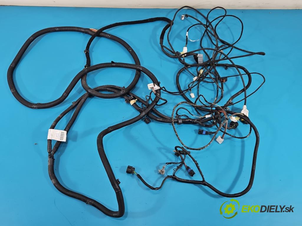 Fiat Ducato IV 2014- 2.0 jtd 116 HP manual 85 kW 1956 cm3 5- Zväzok: ostatné 01382916080