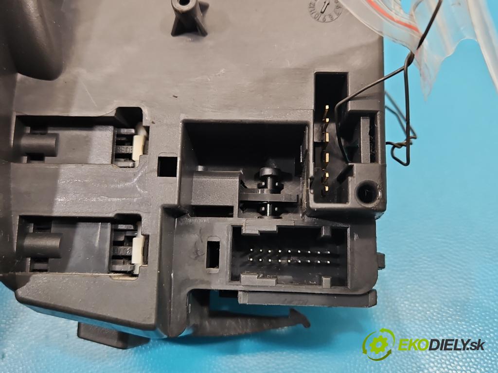 Renault Clio III 2005-2012 1.6 16V 88 HP manual 65 kW 1598 cm3 5- prepínač stieračov 88103003156 (Prepínacie páčky pod volantom)