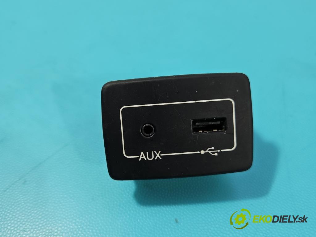 Fiat Ducato IV 2014- 2.0 jtd 116 HP manual 85 kW 1956 cm3 5- zásuvka USB 726501265