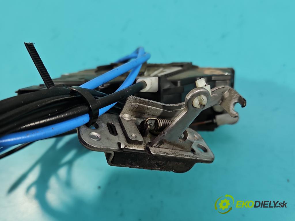 Fiat Ducato IV 2014- 2.0 jtd 116 HP manual 85 kW 1956 cm3 5- zámok zadné pravý 1361339080