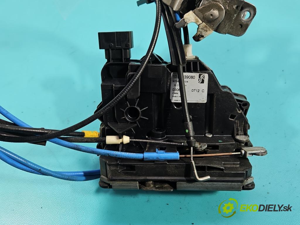 Fiat Ducato IV 2014- 2.0 jtd 116 HP manual 85 kW 1956 cm3 5- zámok zadné pravý 1361339080