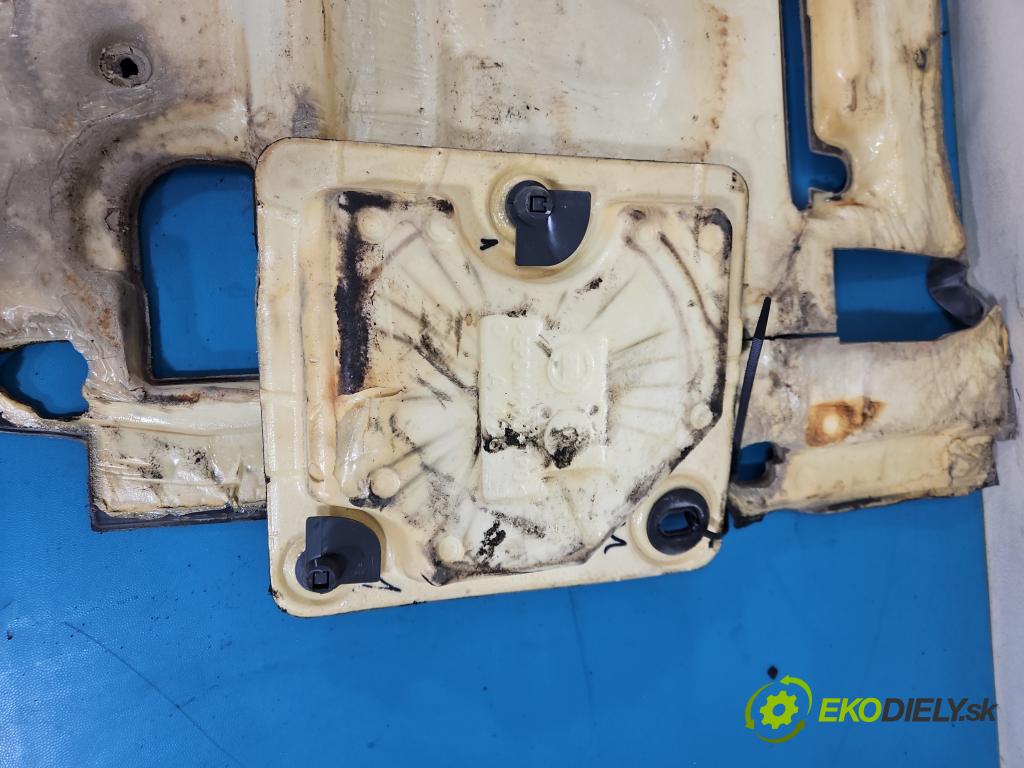 Fiat Ducato IV 2014- 2.0 jtd 116 HP manual 85 kW 1956 cm3 5- koberec do auta ostatné