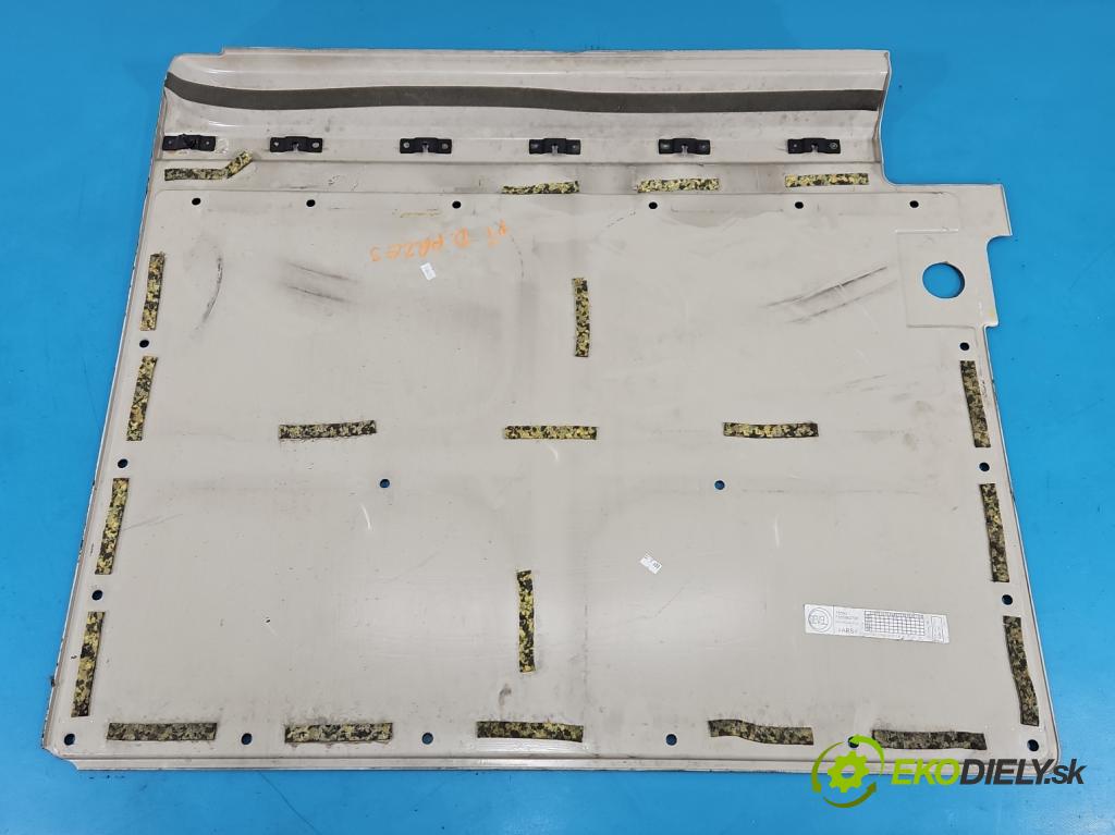 Fiat Ducato IV 2014- 2.0 jtd 116 hp manual 85 kW 1956 cm3 5- Tapacír: dveře zadní pravé