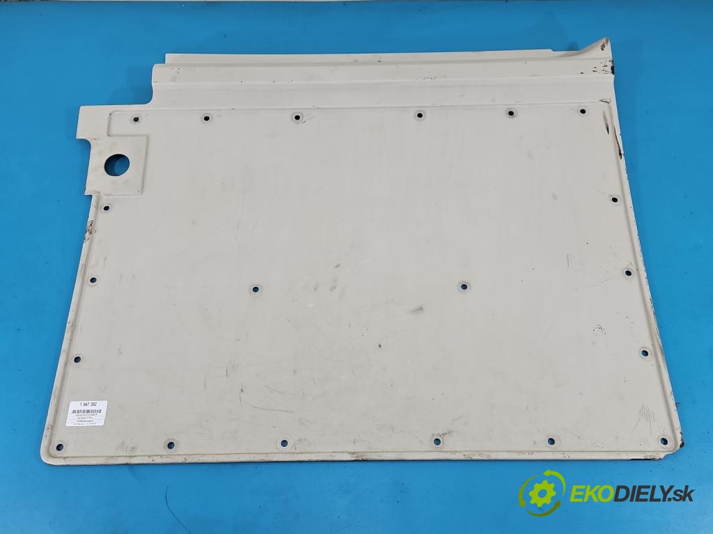 Fiat Ducato IV 2014- 2.0 jtd 116 hp manual 85 kW 1956 cm3 5- Tapacír: dveře zadní pravé 