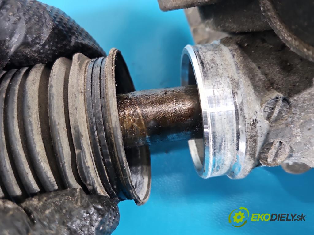 Peugeot 208 I 2012-2019 1.4 hdi 68 hp manual 50 kW 1398 cm3 5- řízení volant 9805202380